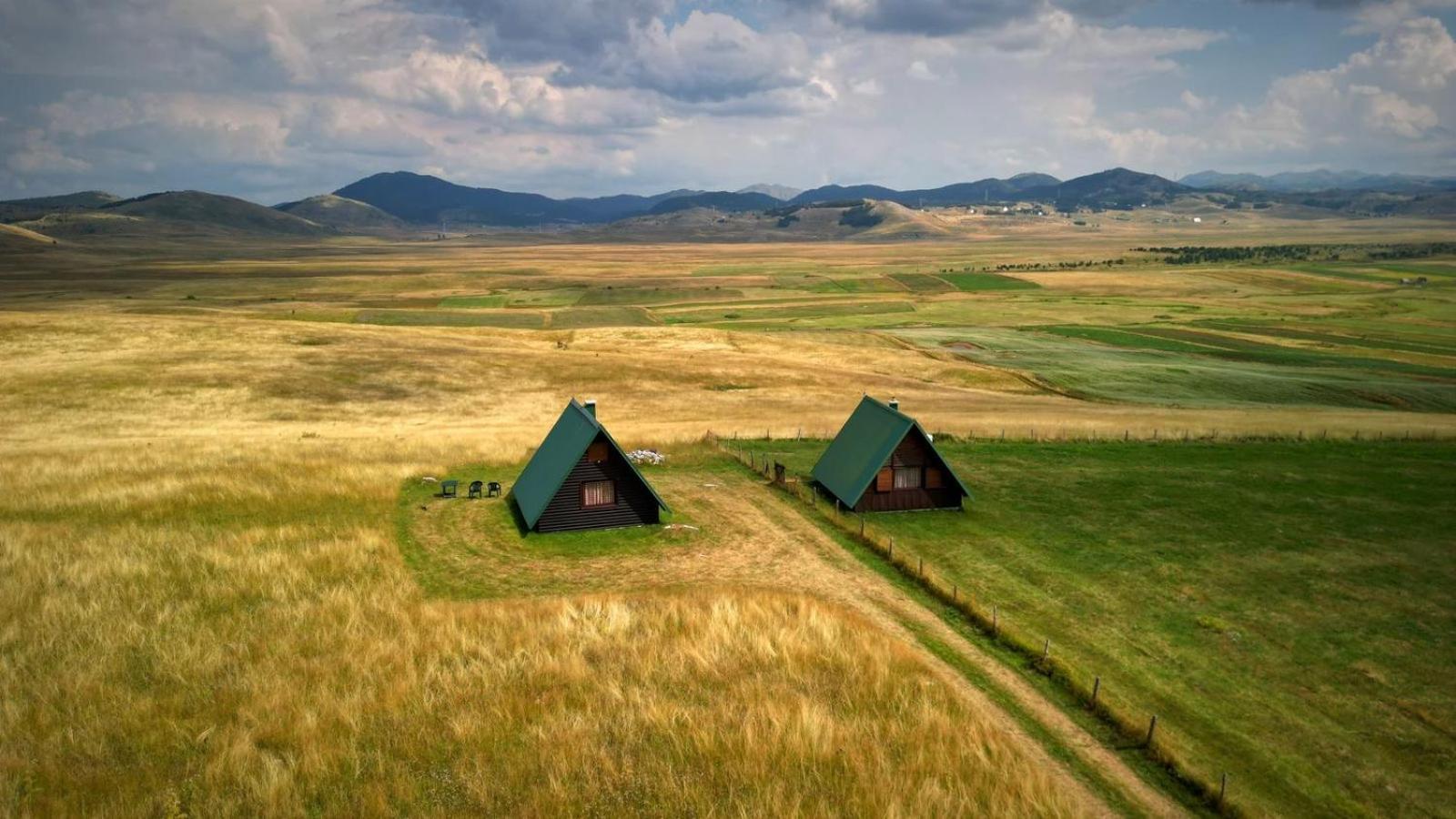 Mountain Peaceful Cottages Zabljak  Bagian luar foto